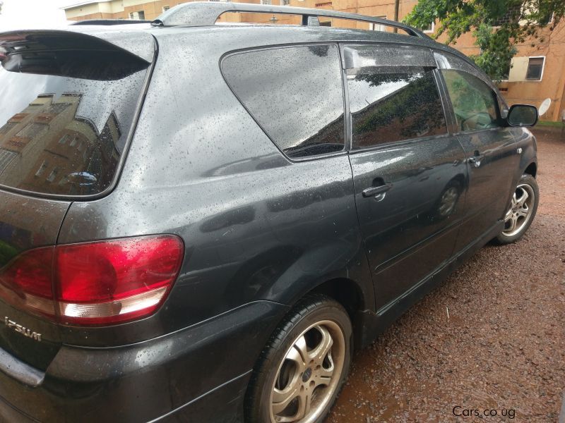 Toyota Ipsum (Picnic) in Uganda