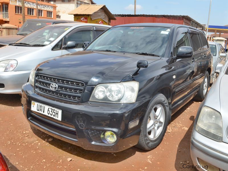 Toyota Kluger in Uganda