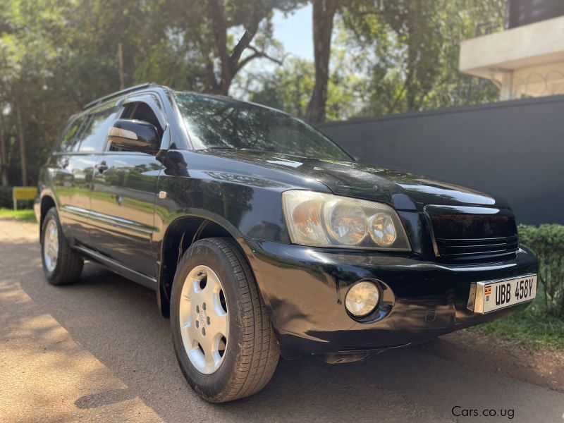 Toyota Kluger in Uganda