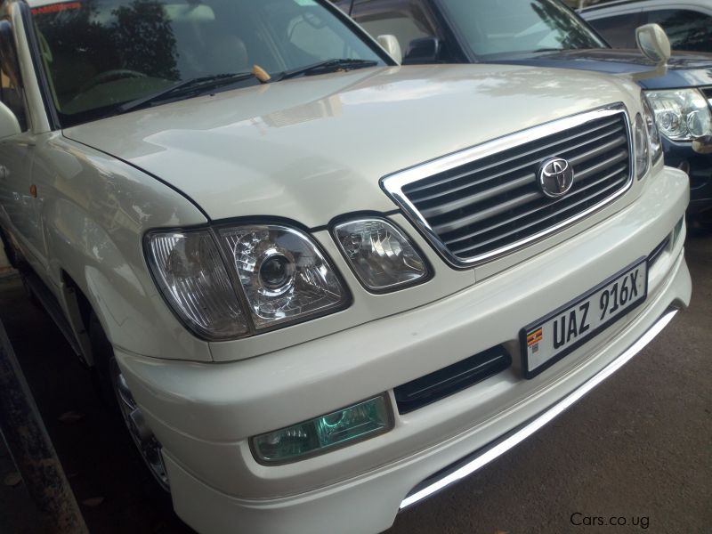 Toyota Land Cruiser in Uganda