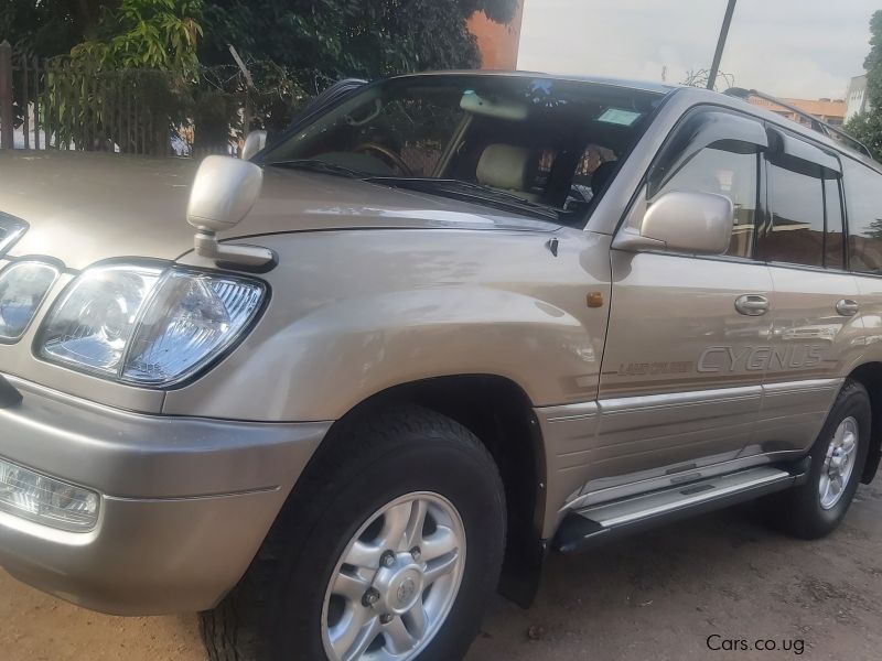 Toyota Land cruiser in Uganda