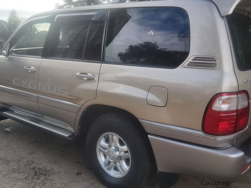 Toyota Land cruiser in Uganda