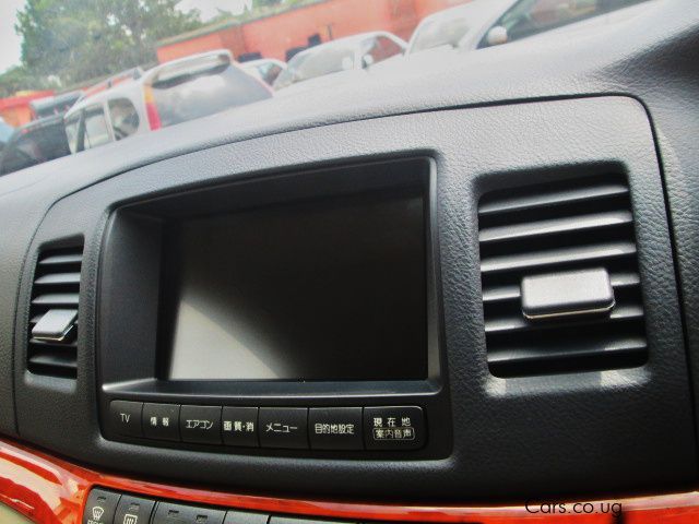 Toyota Mark II grande in Uganda