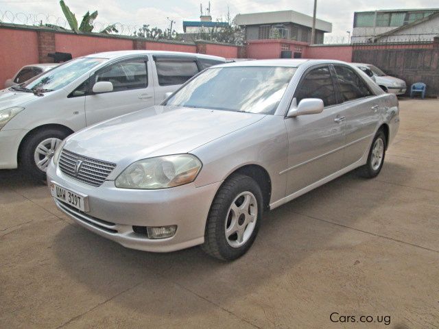 Toyota Mark II grande in Uganda