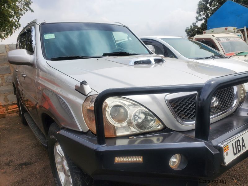 Hyundai Terracan in Uganda