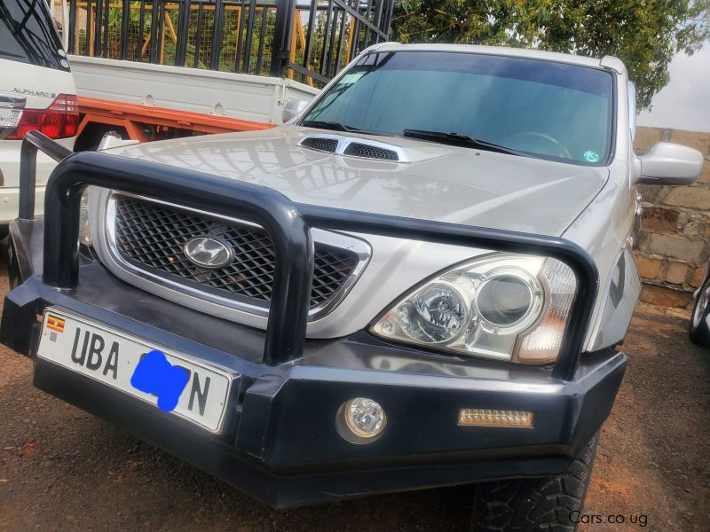 Hyundai Terracan in Uganda