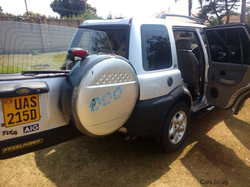 Land Rover Free lander in Uganda