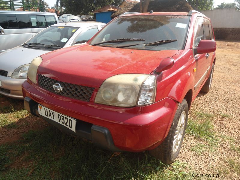Nissan XTRAIL in Uganda