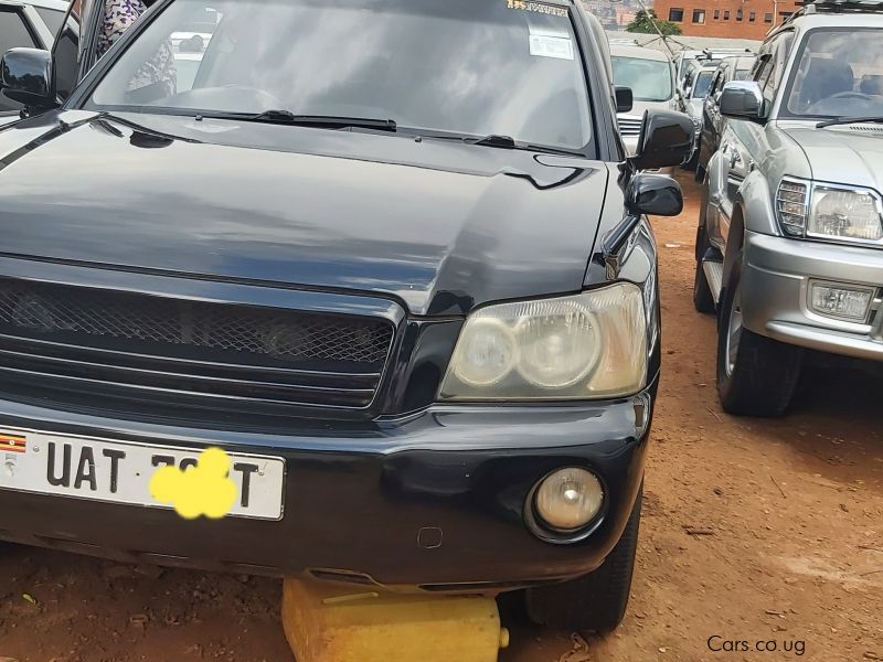 Toyota Kluger in Uganda