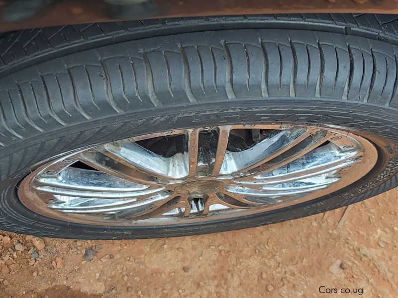 Toyota Kluger in Uganda