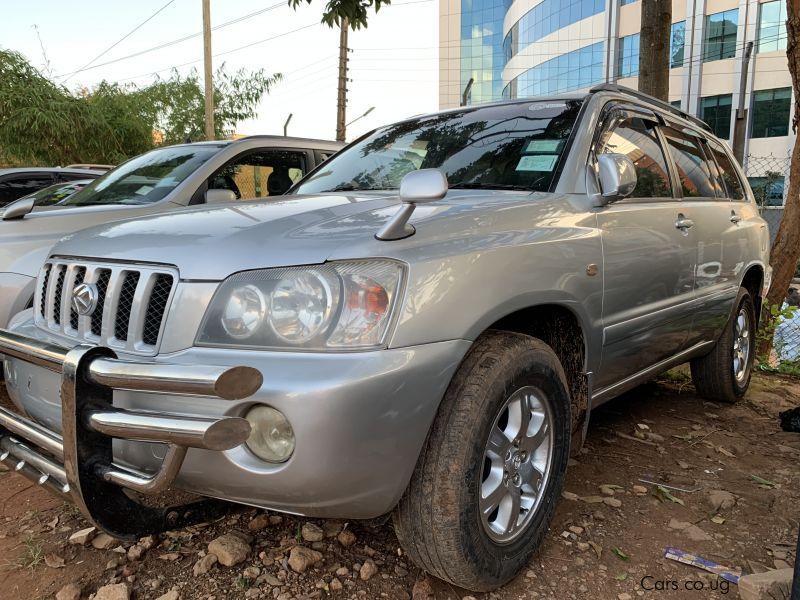 Toyota Kluger in Uganda