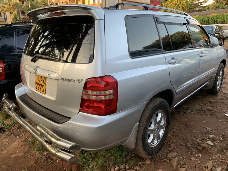 Toyota Kluger in Uganda