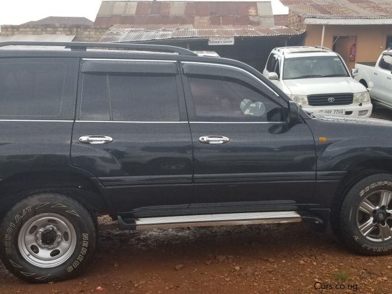 Toyota Landcruiser in Uganda