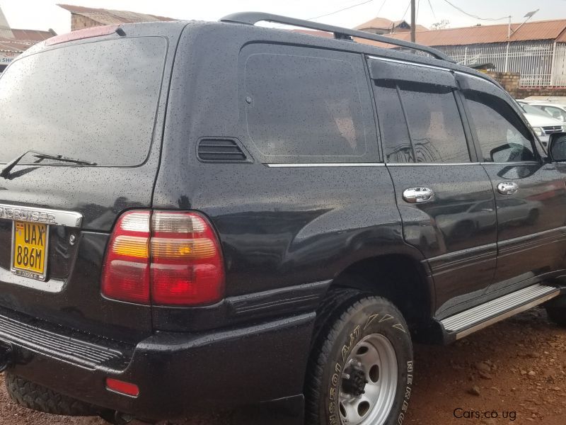 Toyota Landcruiser in Uganda