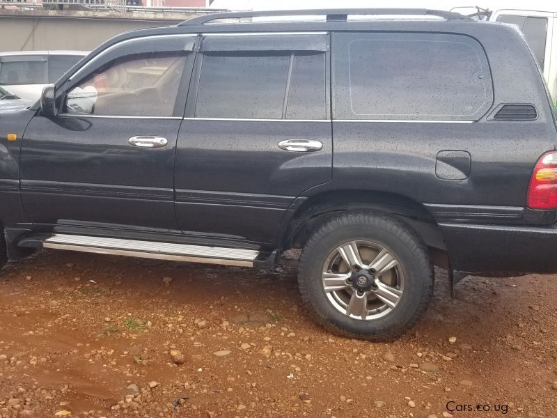 Toyota Landcruiser in Uganda