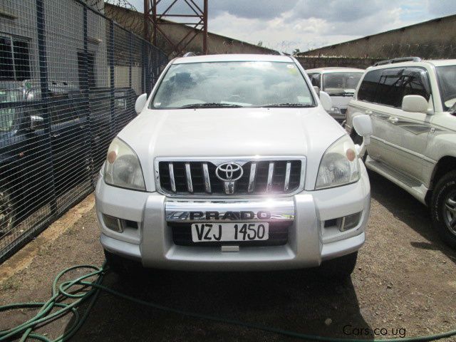 Toyota Landcruiser TX in Uganda