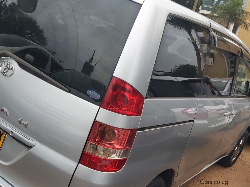 Toyota Noah in Uganda