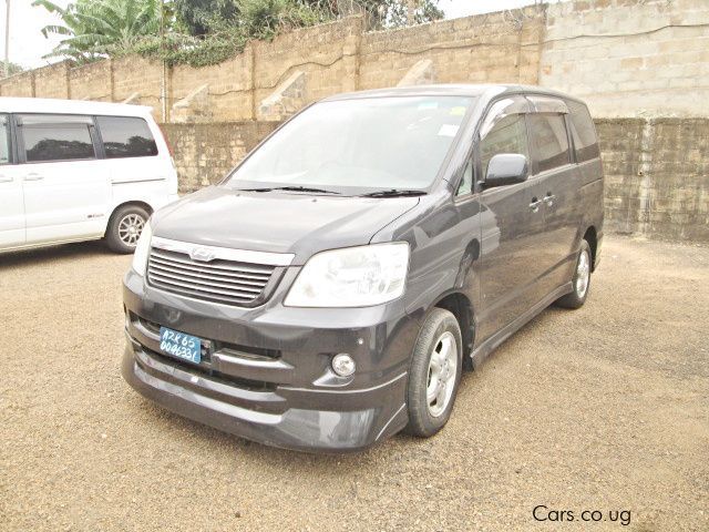 Toyota Noah in Uganda