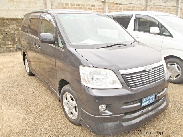 Toyota Noah in Uganda