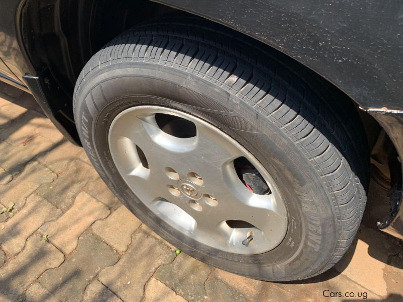 Toyota toyota kluger in Uganda