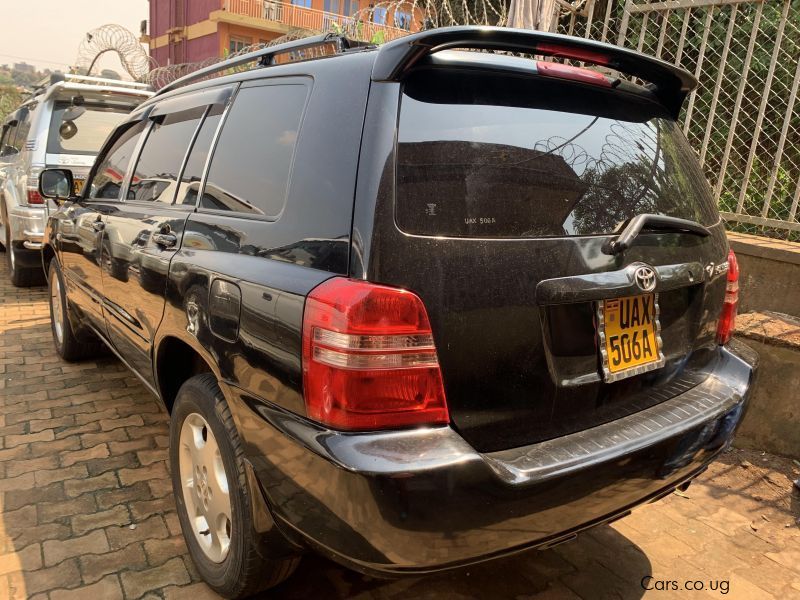 Toyota toyota kluger in Uganda