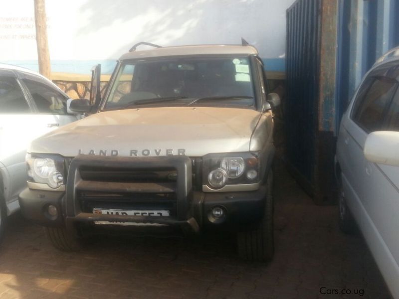 Land Rover discovery series ii v8 in Uganda
