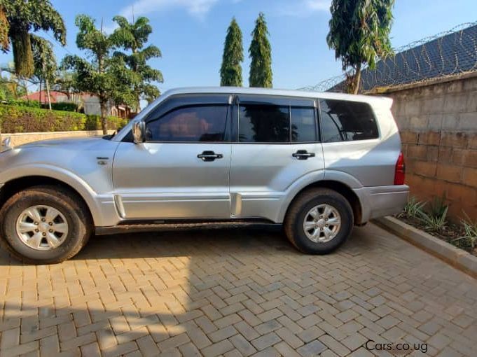 Mitsubishi Pajero Exceed in Uganda