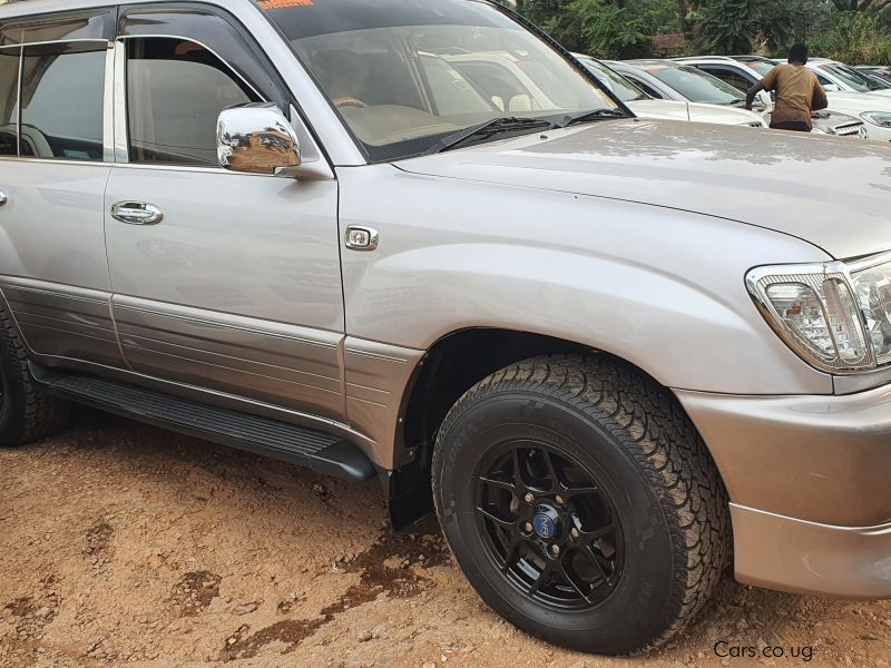 Toyota Land Cruiser  in Uganda