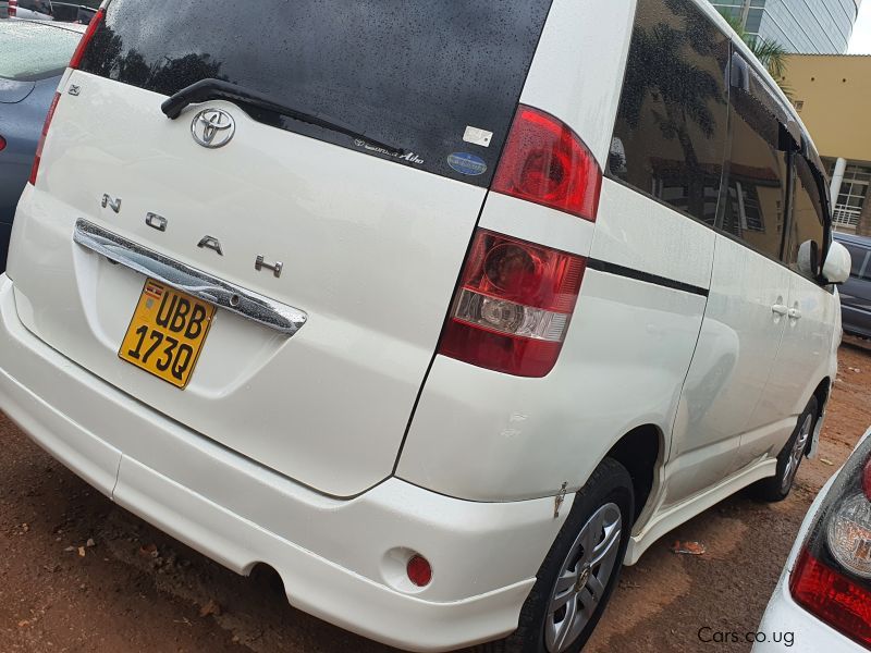 Toyota Noah in Uganda