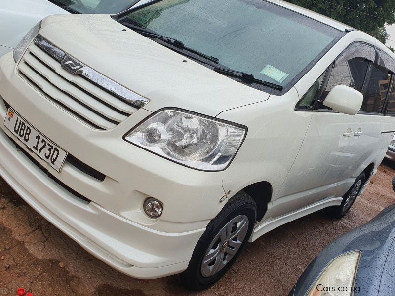 Toyota Noah in Uganda