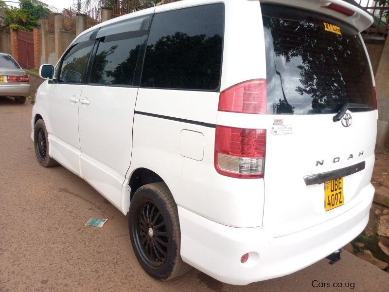 Toyota Noah in Uganda