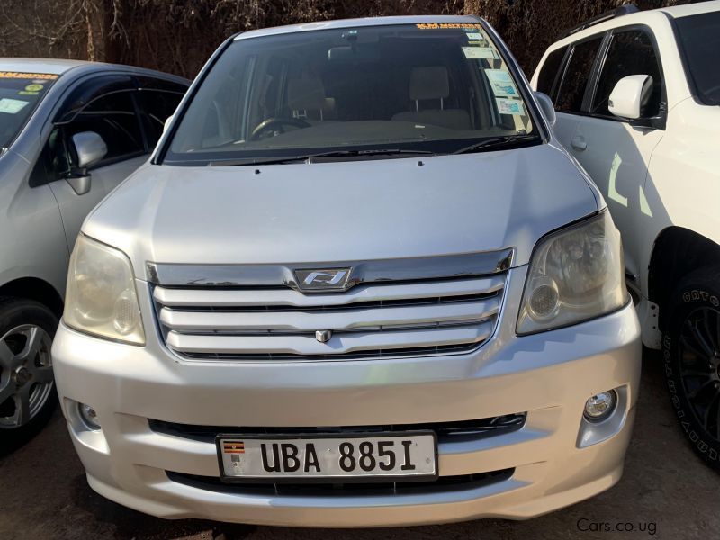 Toyota noah in Uganda