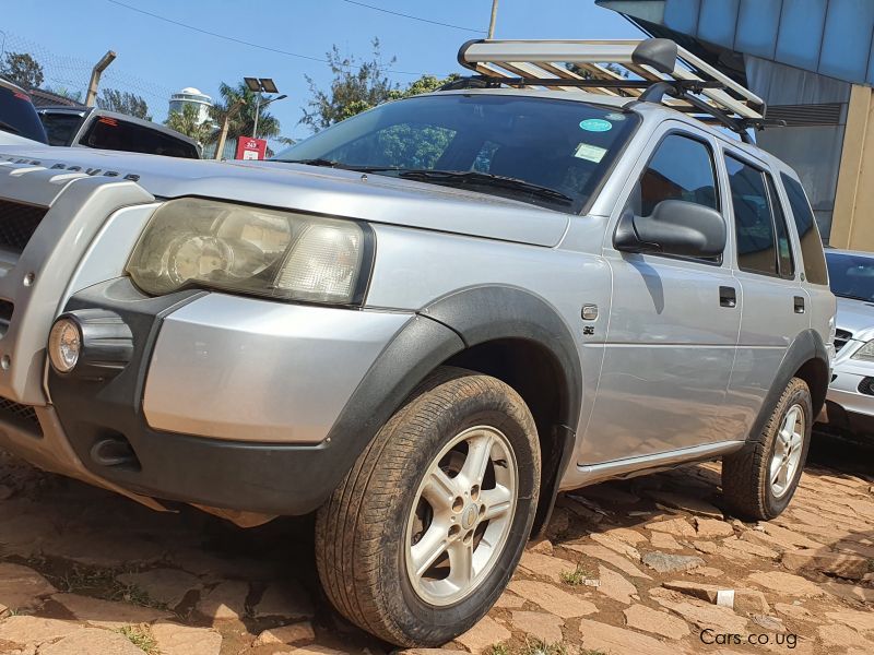Land Rover Freelander in Uganda