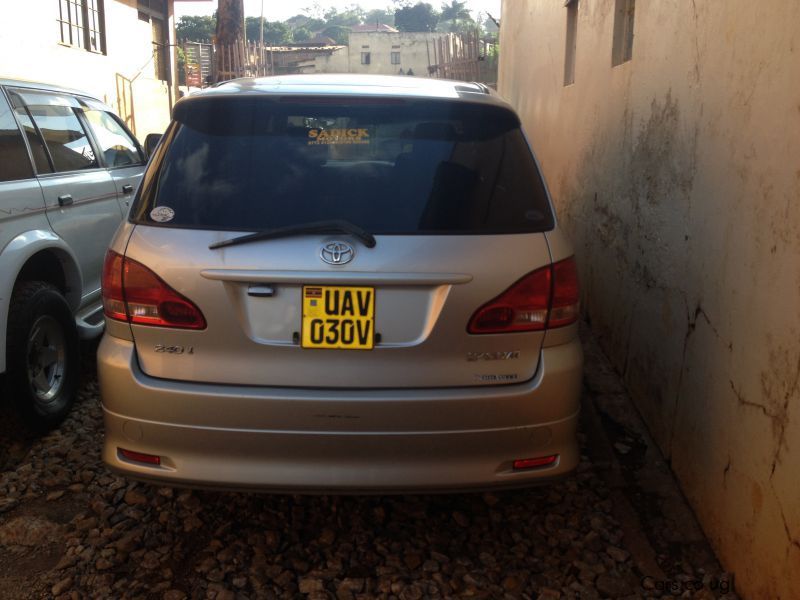 Toyota Ipsum in Uganda