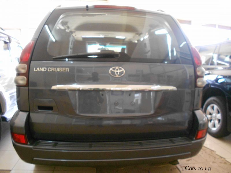 Toyota LAND CRUISER PRADO  in Uganda