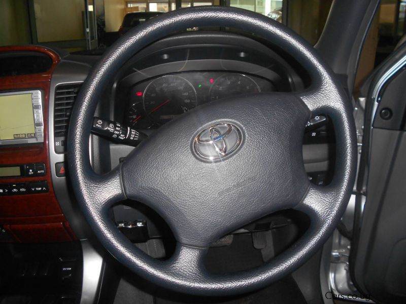 Toyota LAND CRUISER PRADO TX in Uganda