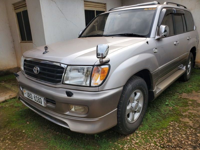 Toyota LAND CRUISER VX UBD in Uganda