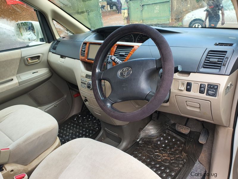 Toyota Noah in Uganda