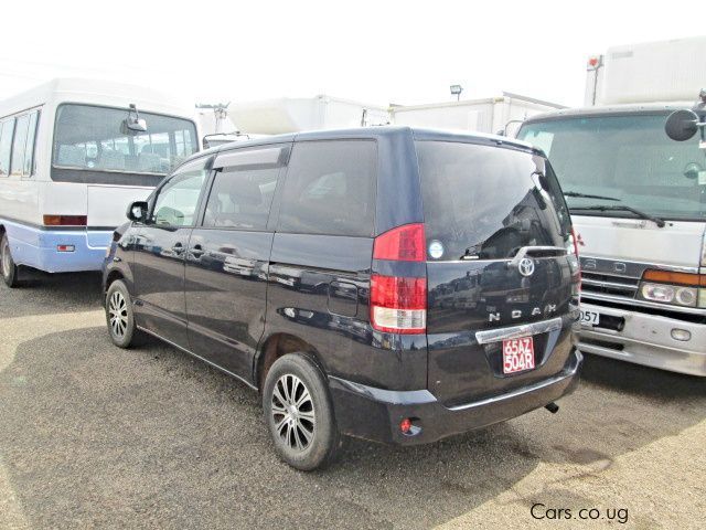 Toyota Noah in Uganda