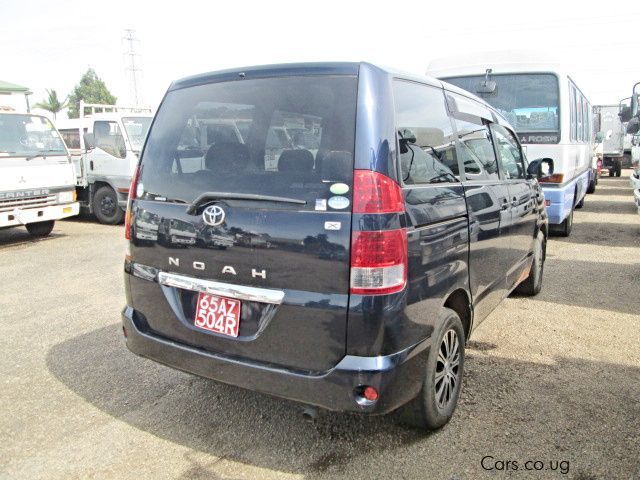 Toyota Noah in Uganda