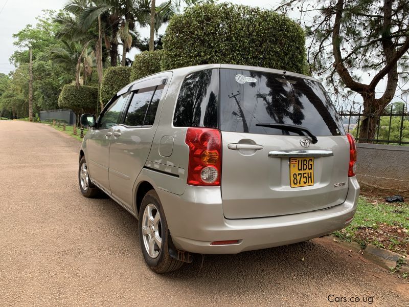 Toyota Raum in Uganda