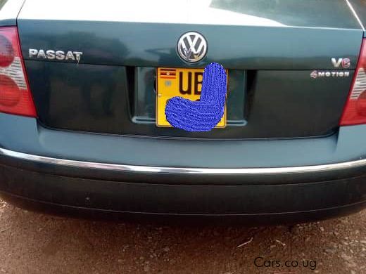 Volkswagen PASSAT in Uganda