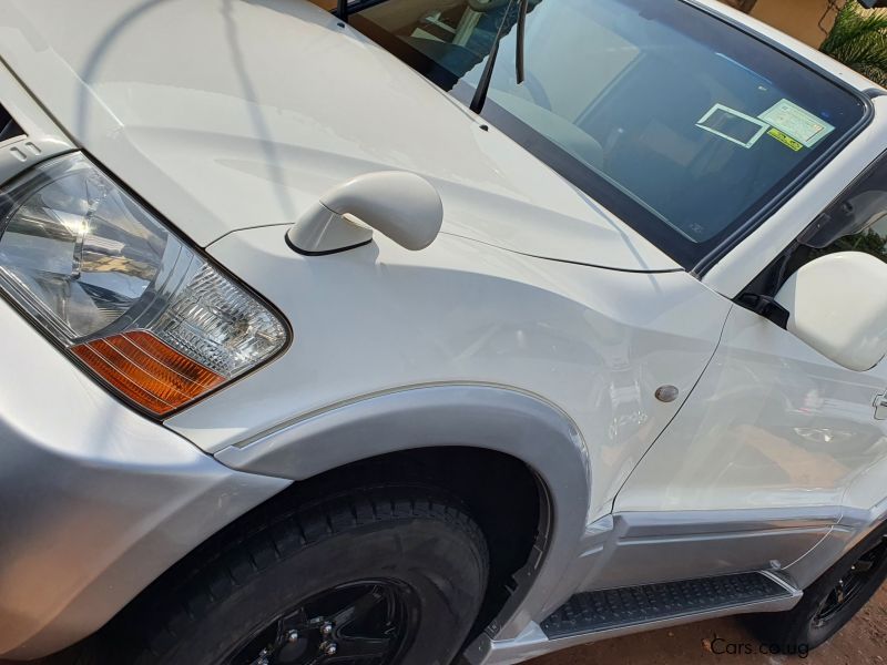 Mitsubishi Pajero in Uganda