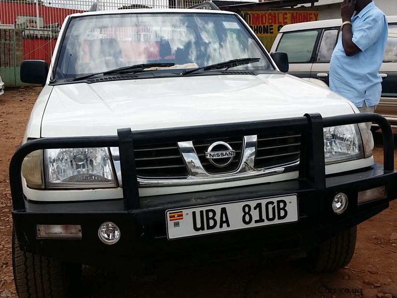 Nissan Hard body 2005 in Uganda