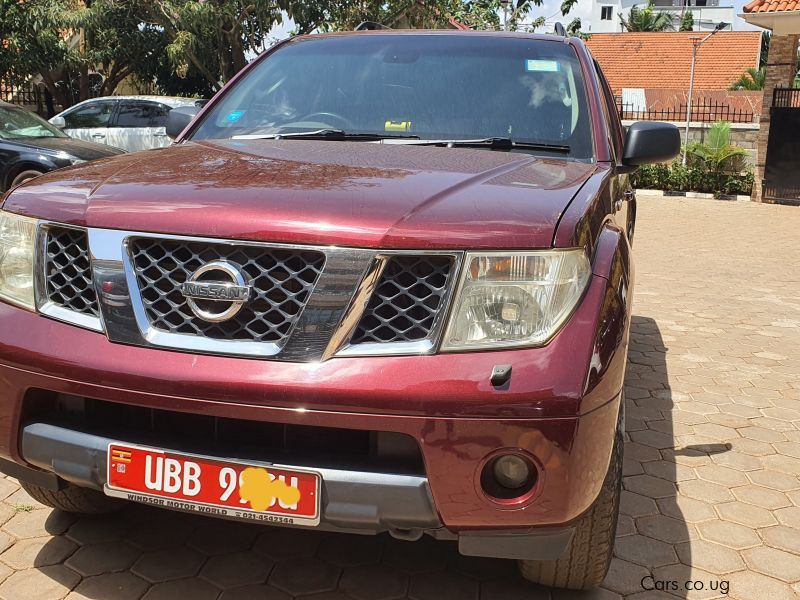 Nissan Pathfinder in Uganda