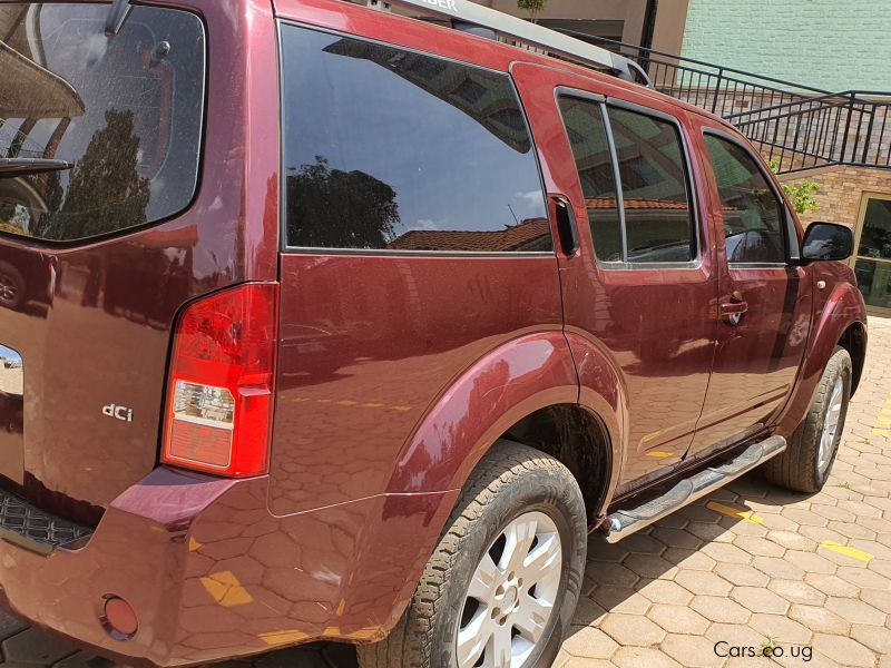 Nissan Pathfinder in Uganda