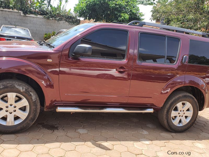 Nissan Pathfinder in Uganda