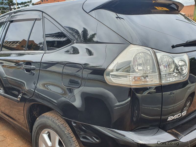 Toyota Harrier in Uganda