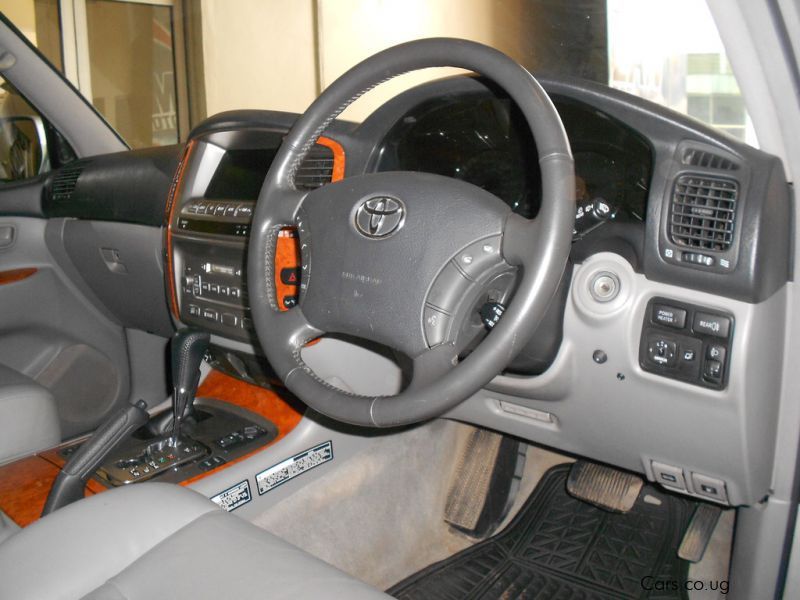 Toyota LAND CRUISER AMAZON in Uganda