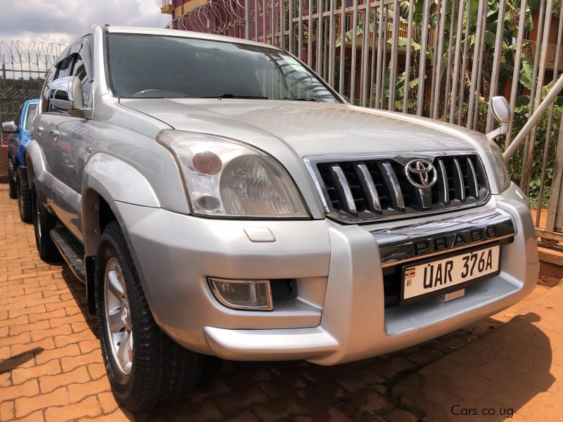 Toyota Land Cruiser Prado  in Uganda